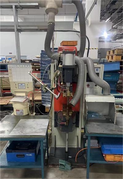 14、自動焊接機.jpg 14、自動焊接機.jpg